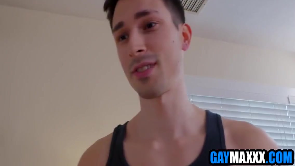 Passive Guy Freeused By Roommate - Gay Porn, Asher Day And Kane Fox