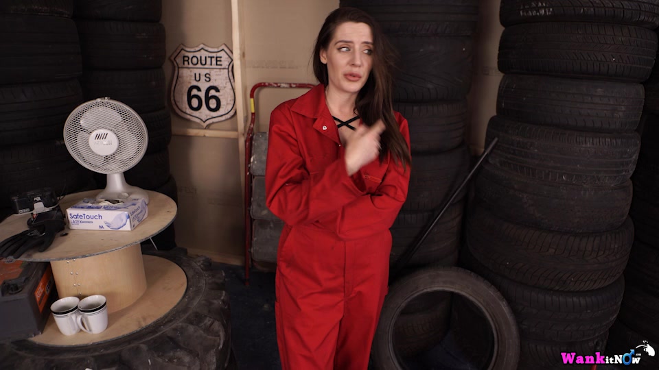Samantha Bentley - Service Your Dick - Sexy Videos - WankitNow
