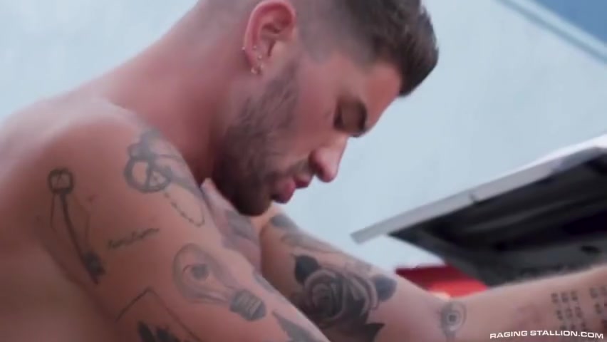 Maximum Torque scene 2
