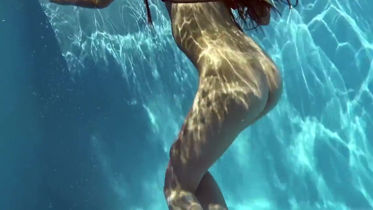 Yenifer Chacon - Big Ass Latina Swimming