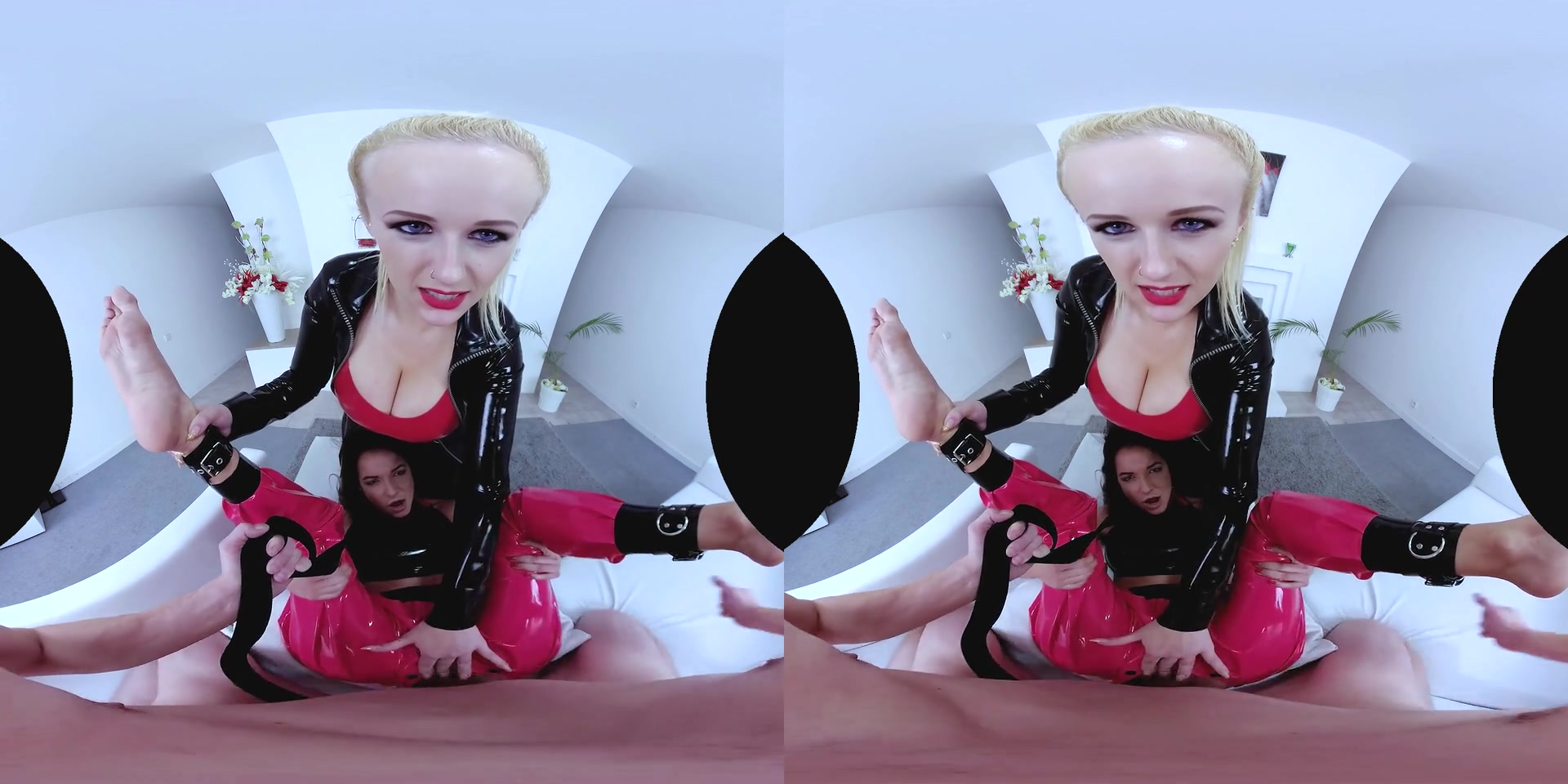 CzechVRFetish 165 Latex Angel With a Slave