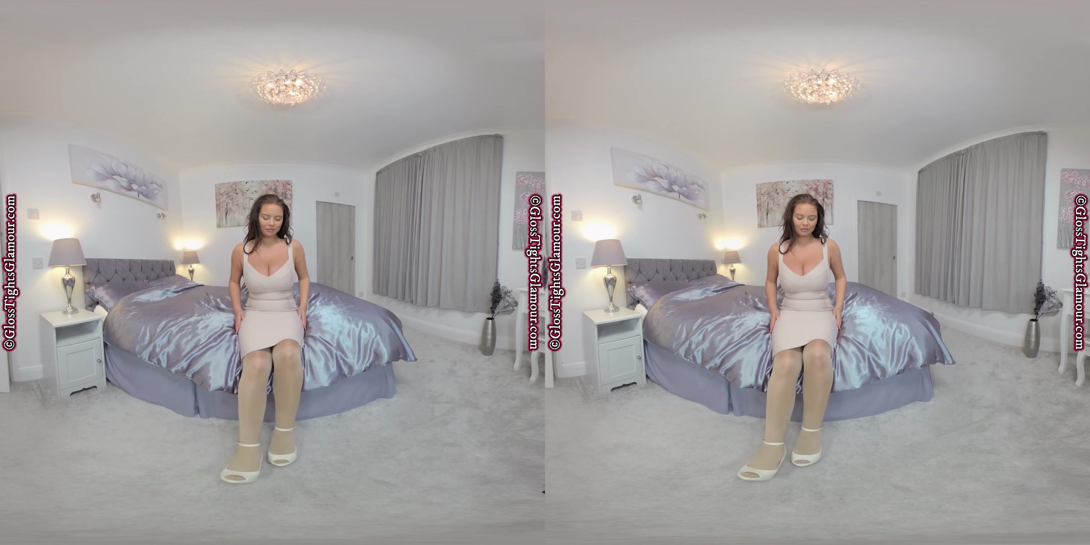 Kay - GlossTightsGlamourVR