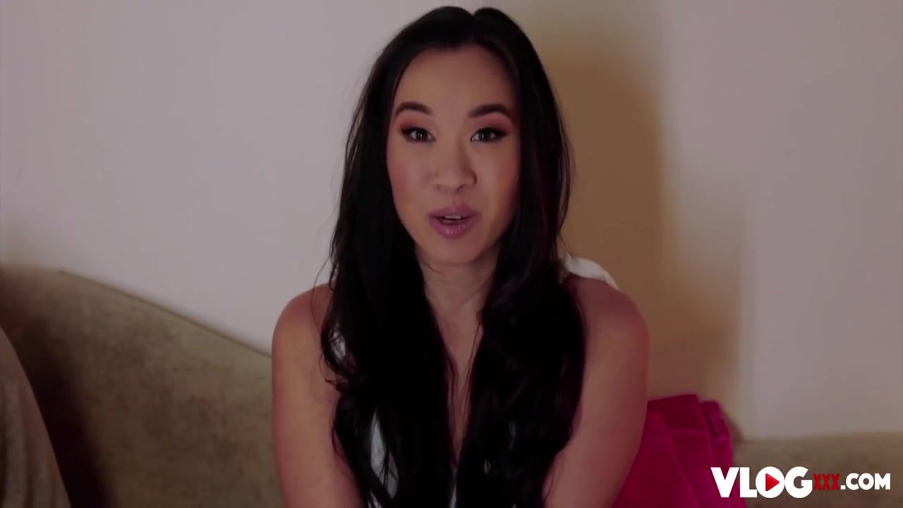 Petite Having Intense Hardcore Sex With Hung Dude With Kimmy Kimm