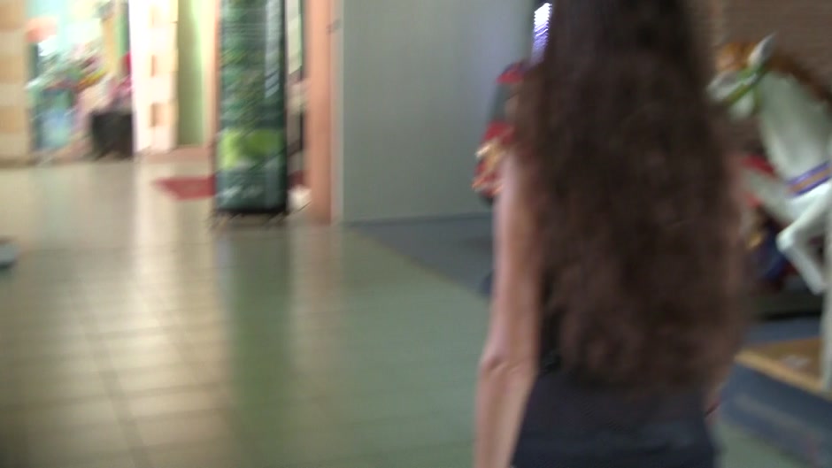 Agnessa in a guy got his amateur dick sucked by gorgeous gal