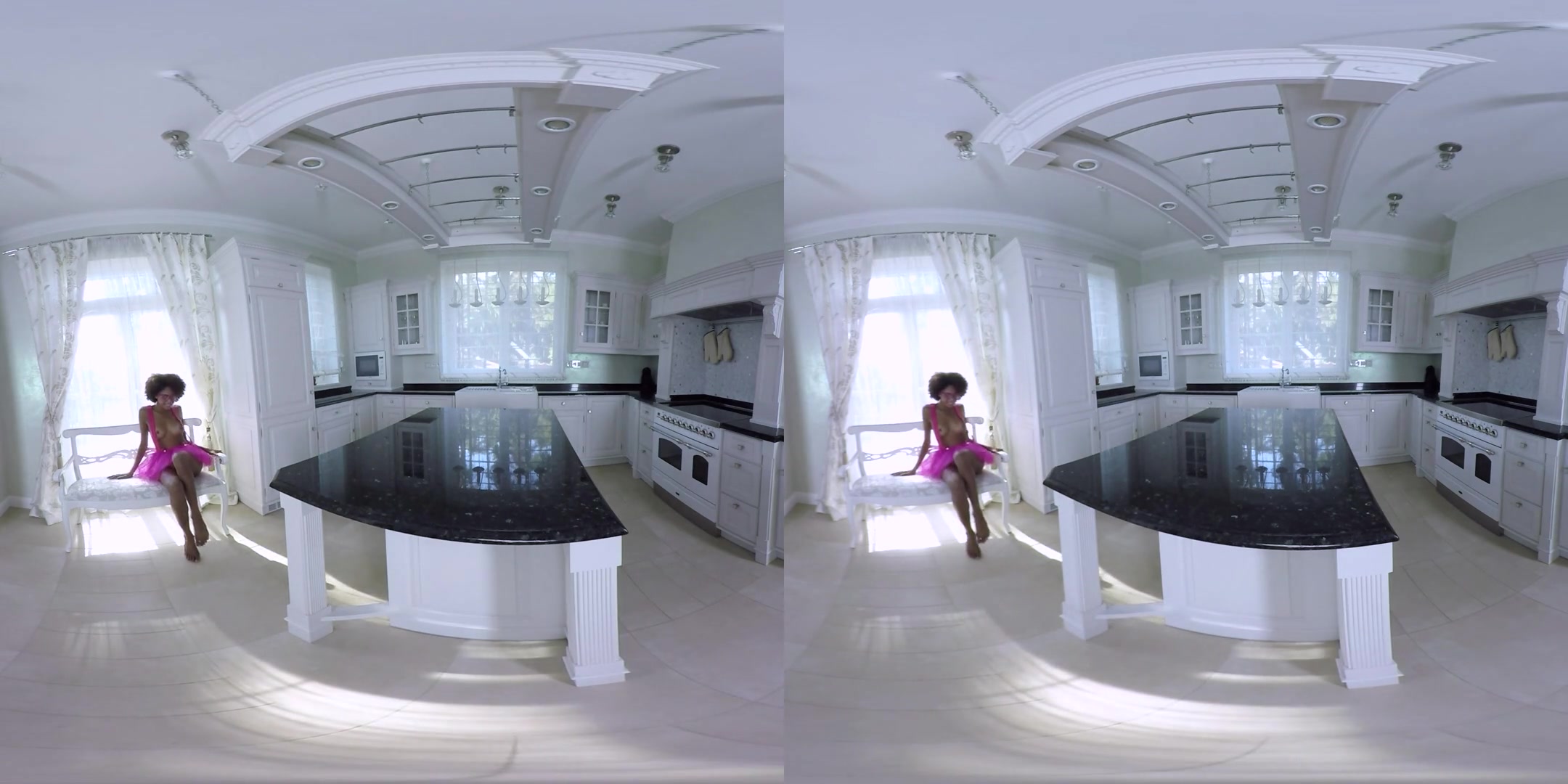 Luna Corazon in Chocolate Candy - RealJamVR