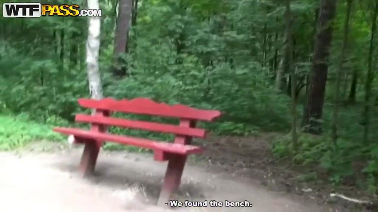 Russian cutie Masha sucks big cock right in the park