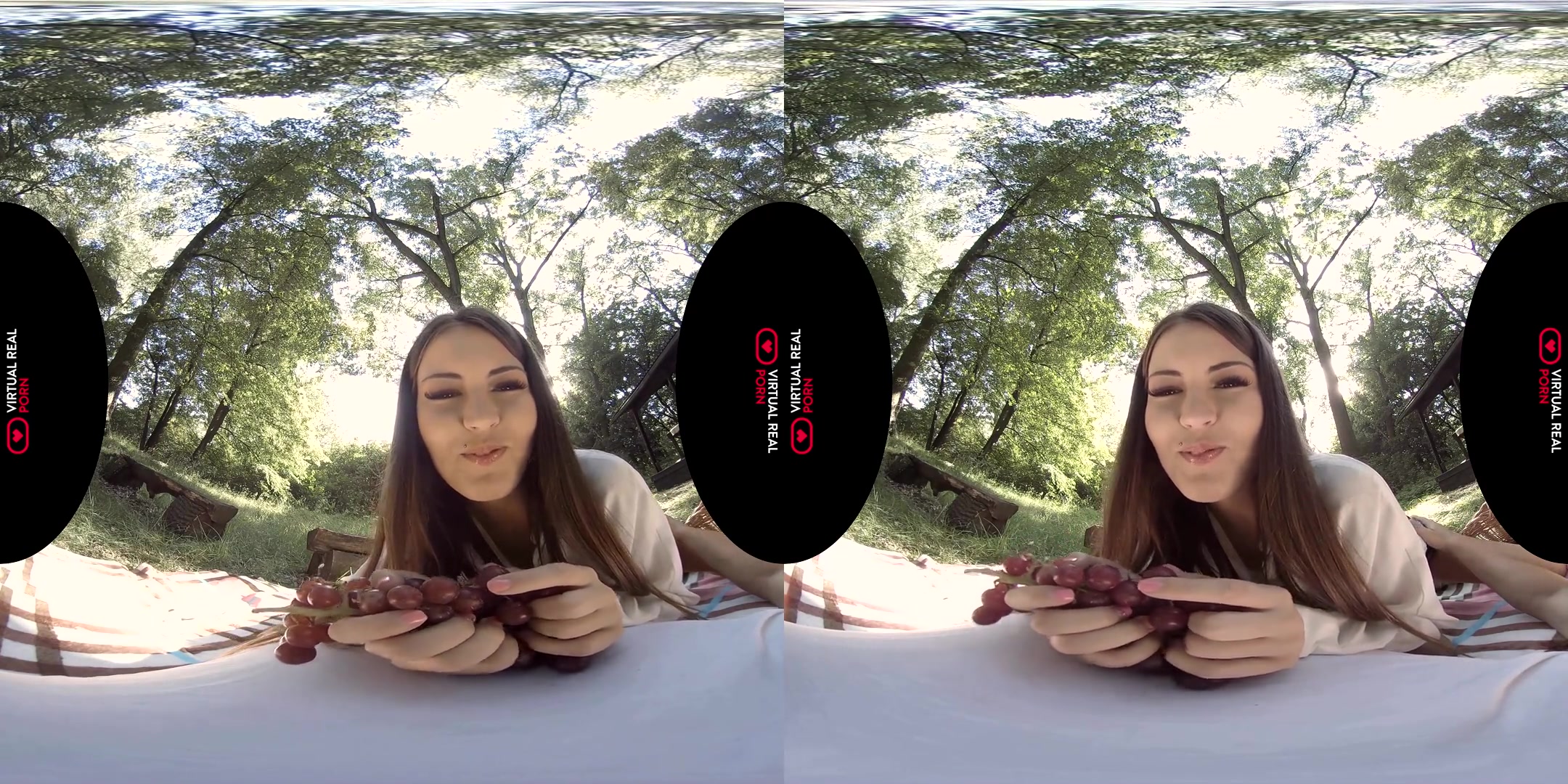 Au Naturel - SexLikeReal