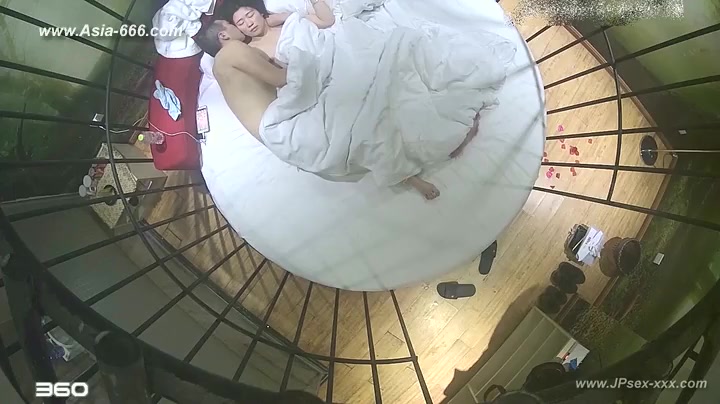 Hackers use the camera to remote monitoring of a lover's home life.52