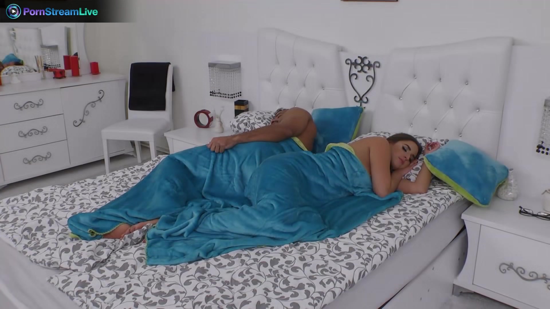 Wake up anal sex with the tight brunette Amirah Adara