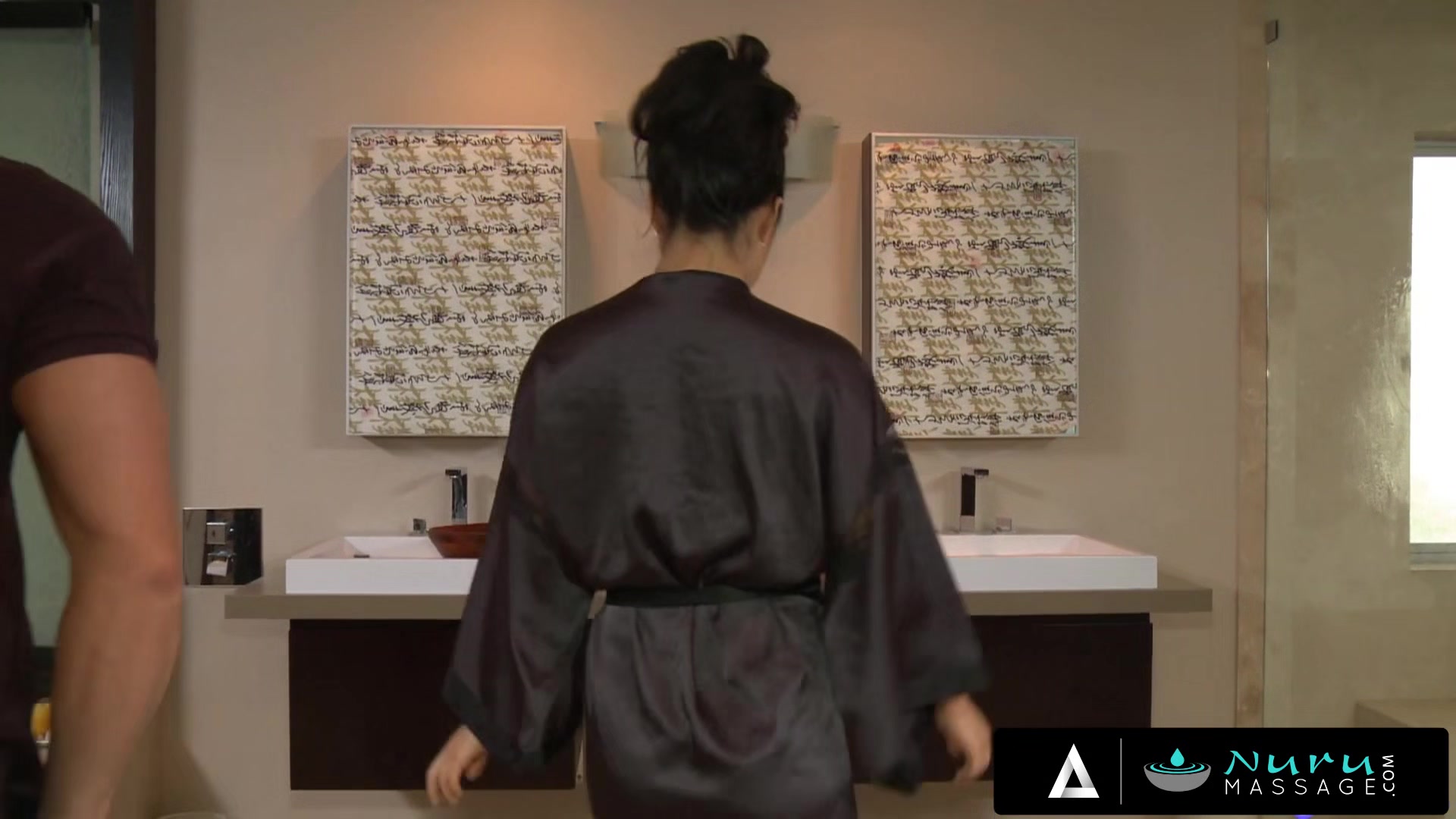 NURU MASSAGE - Asa Akira Can't Take Her Bodybuilder Client's Cock Out Of Her Slutty Mouth