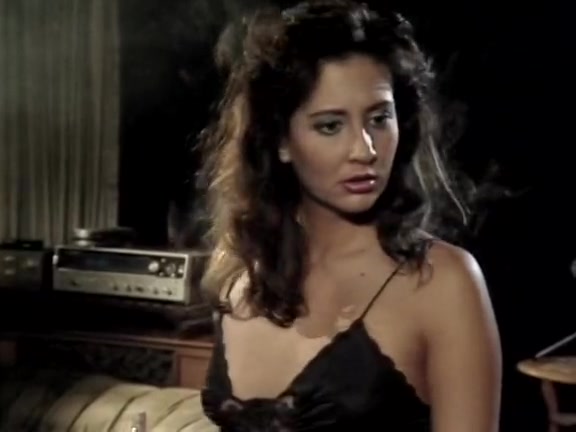 Hawt brunette hair in gang team fuck