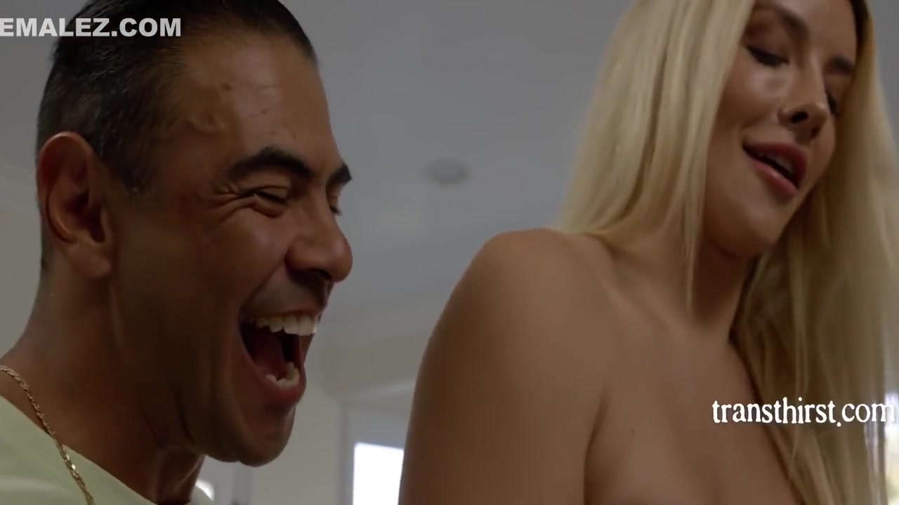 Leah Hayes And Draven Navarro - Gorgeous Blonde Ts Tops Hunky Male Bottom