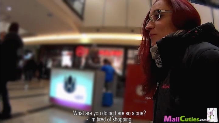 MallCuties - Amateur sexy girl fucking with big dick on public