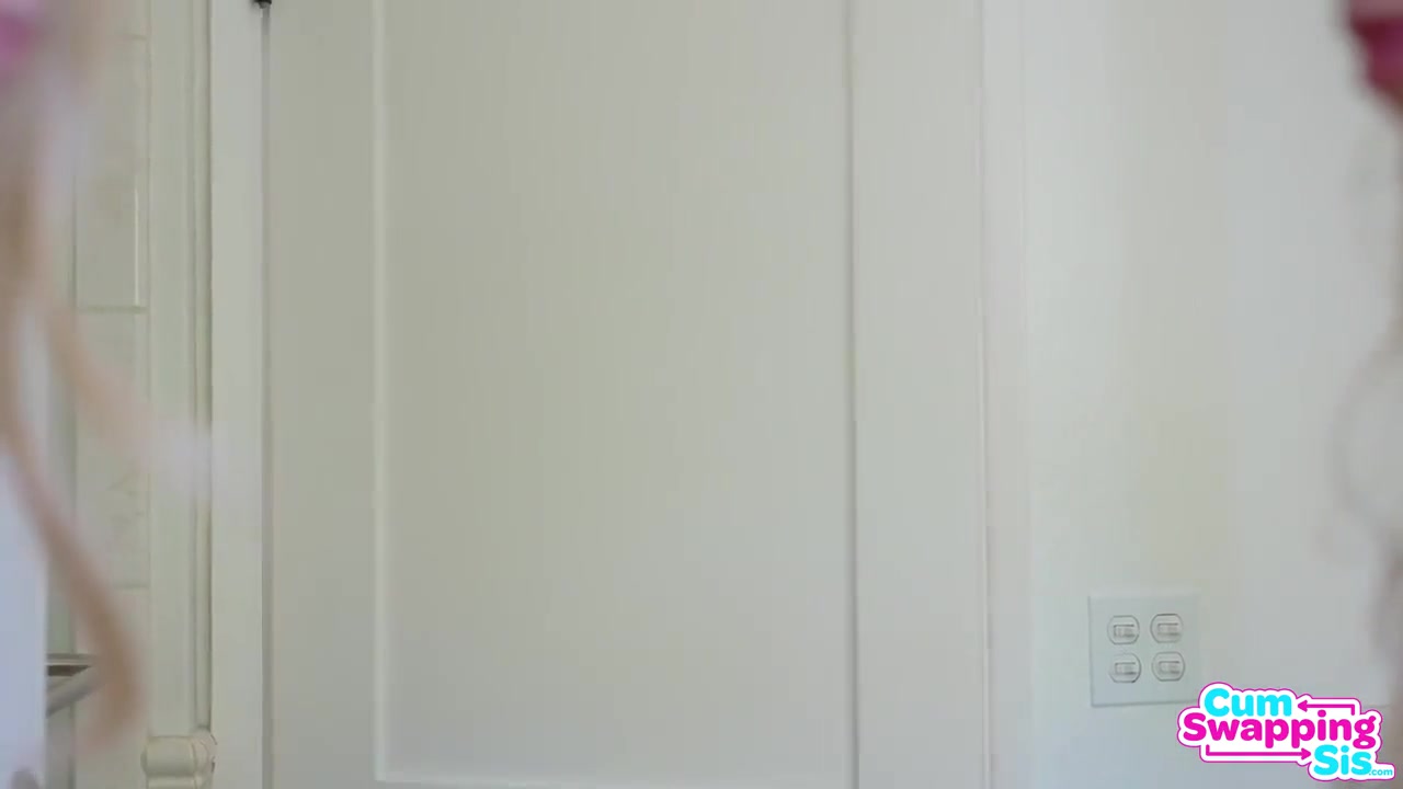 Molly Little And Britt Blair - Stepsisters Titties On Pornhd With And