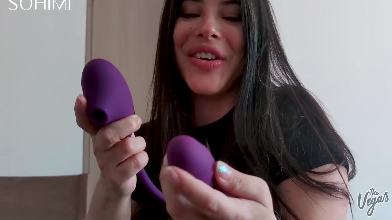 Selena Vega In Venezuelan Pornstar Tries Her New Sohimi Sex Toy For You!