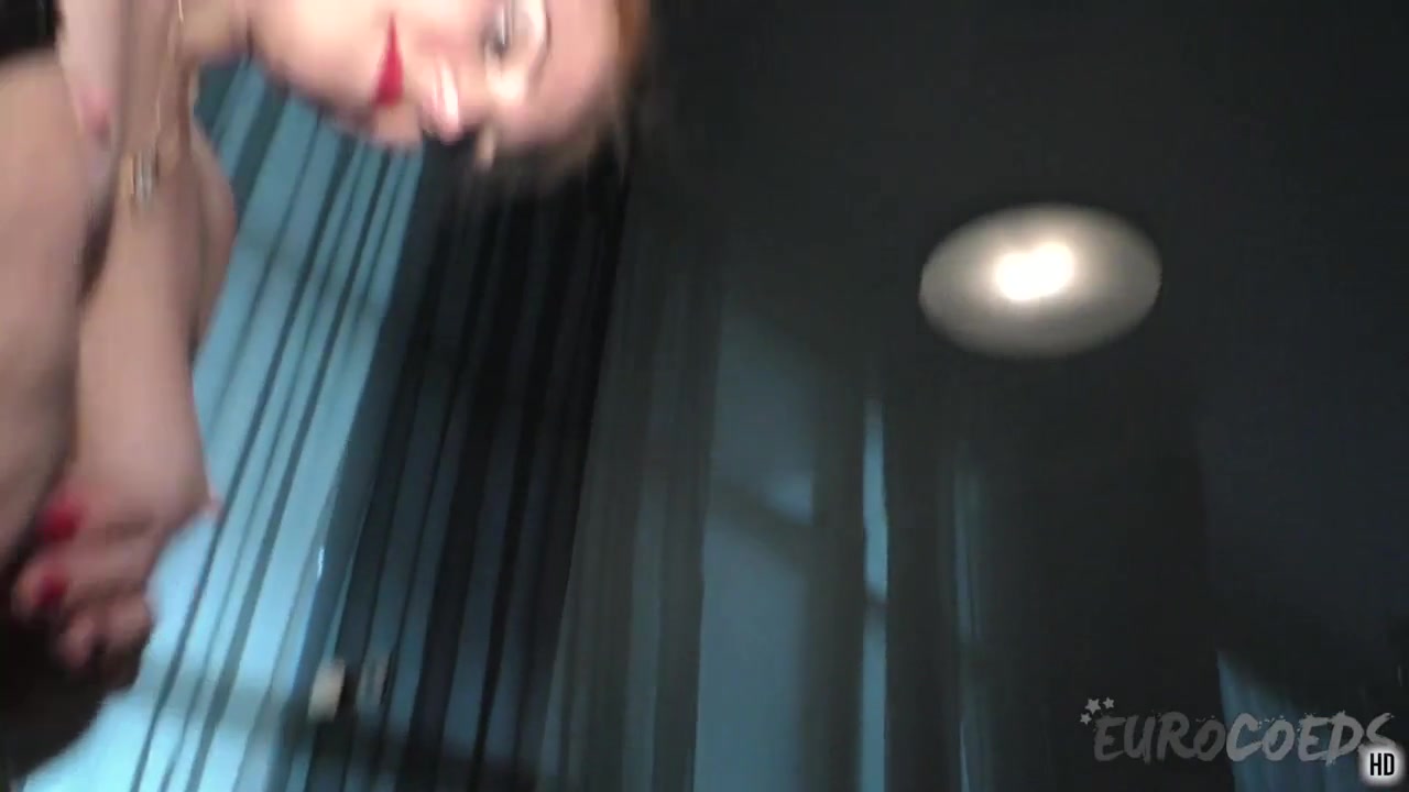 Hot Ginger Roxy Working Out Naked Then Pussy Object Masturbation And Anal Penetration - EuroCoeds