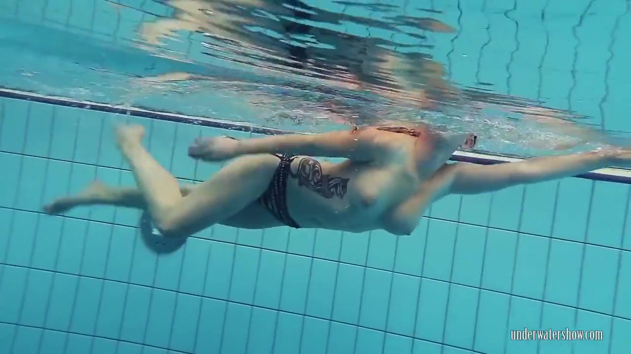 Fun Serbian Babe Katrin Privsem Swims Naked And Horny