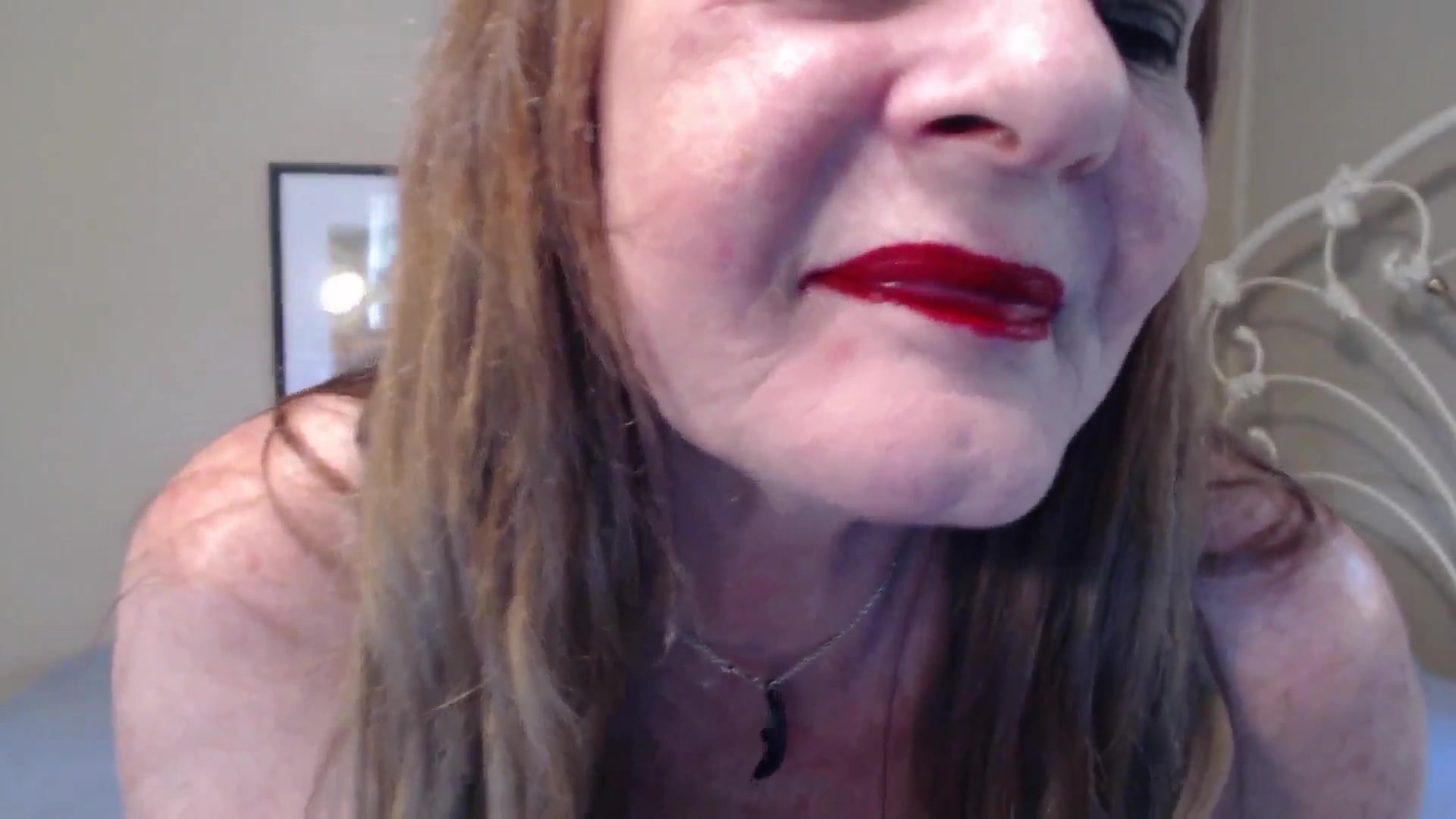 Red Shiny Lips Teasing You - TacAmateurs
