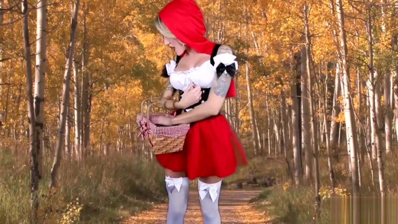 Bigtitted stepsister blows and rides dick