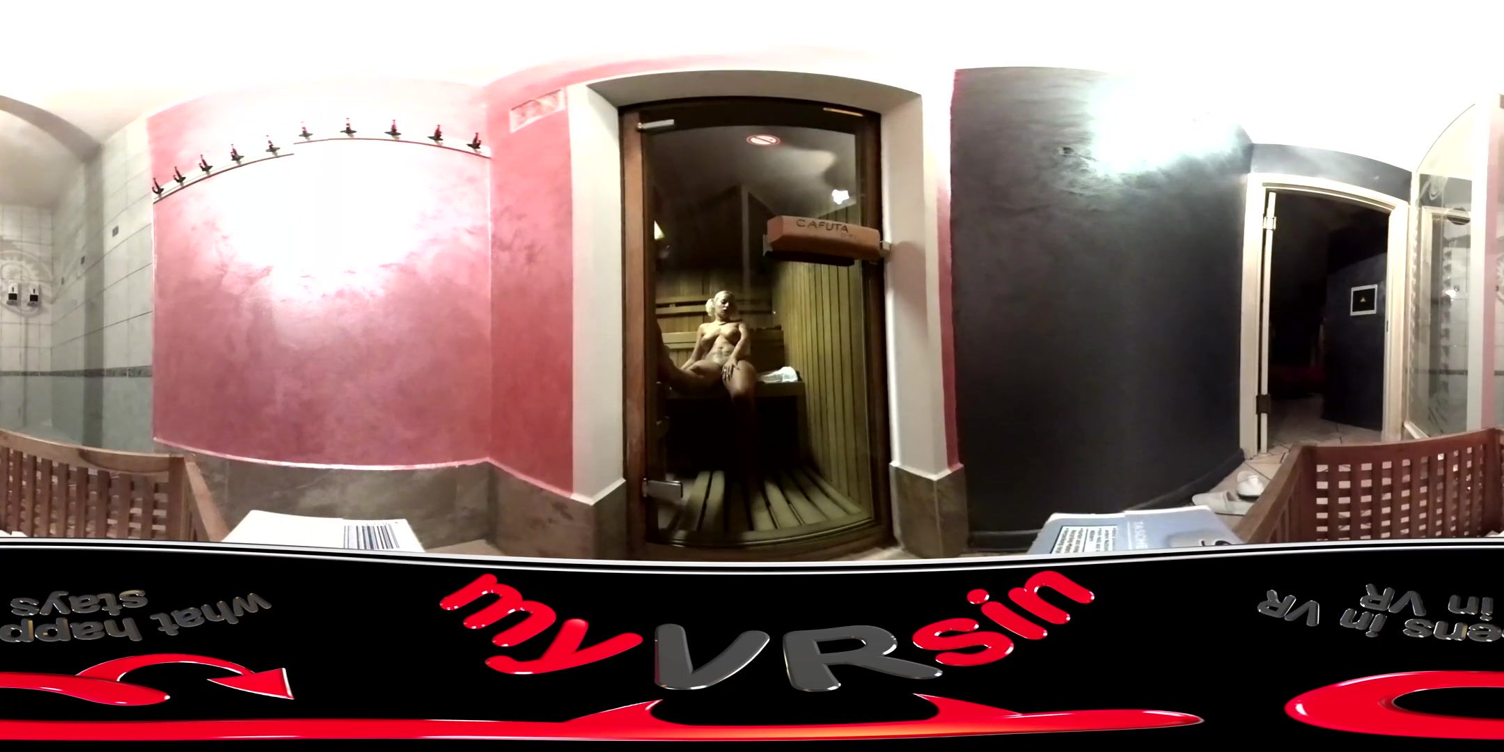 Nevena Hot in Sauna Solo Fun - myVRsin
