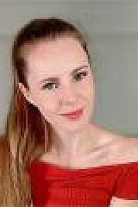 Elena Ross
