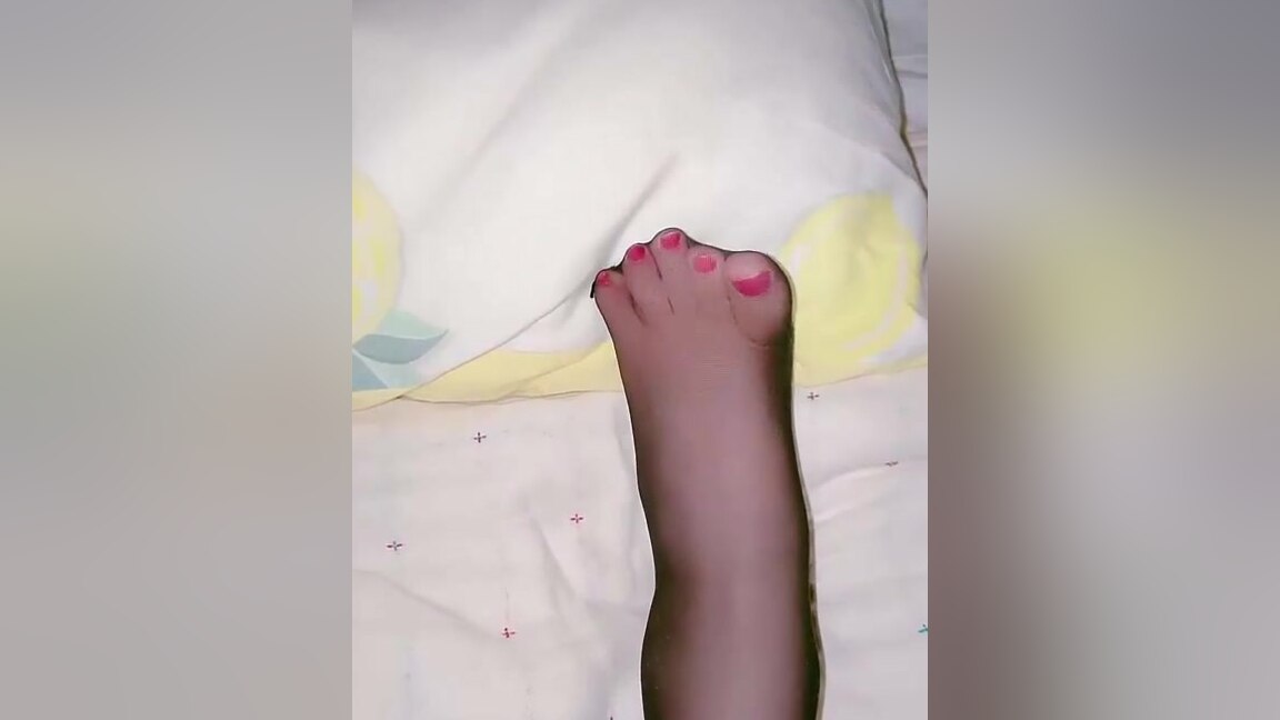 Japanese gets her legs open and fucked.