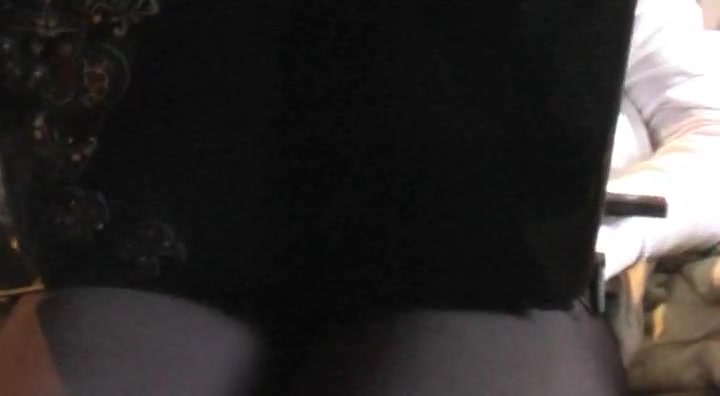 Zuzinka and fetish masturbation through leggins