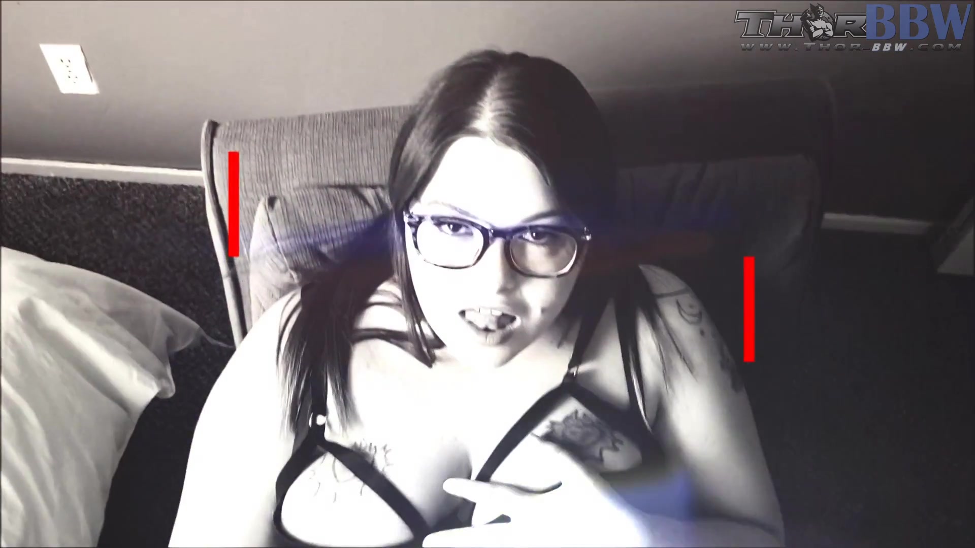 House Guest Sydney Screams - Thor-Bbw