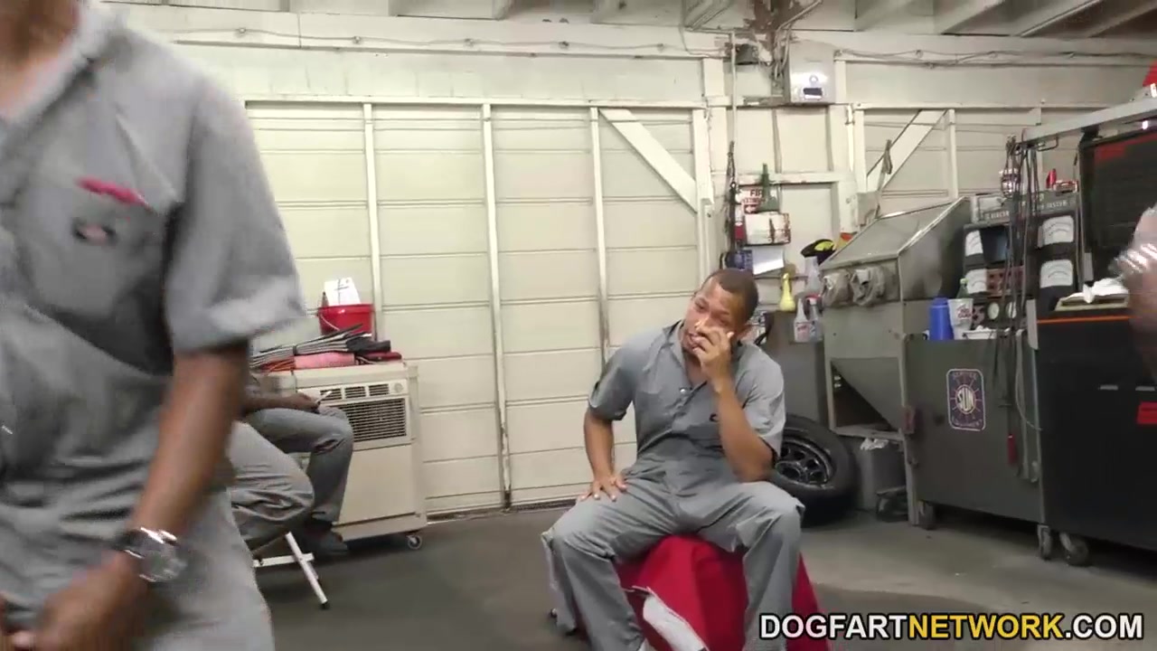 Angel Smalls gets Gangbanged by BBC's