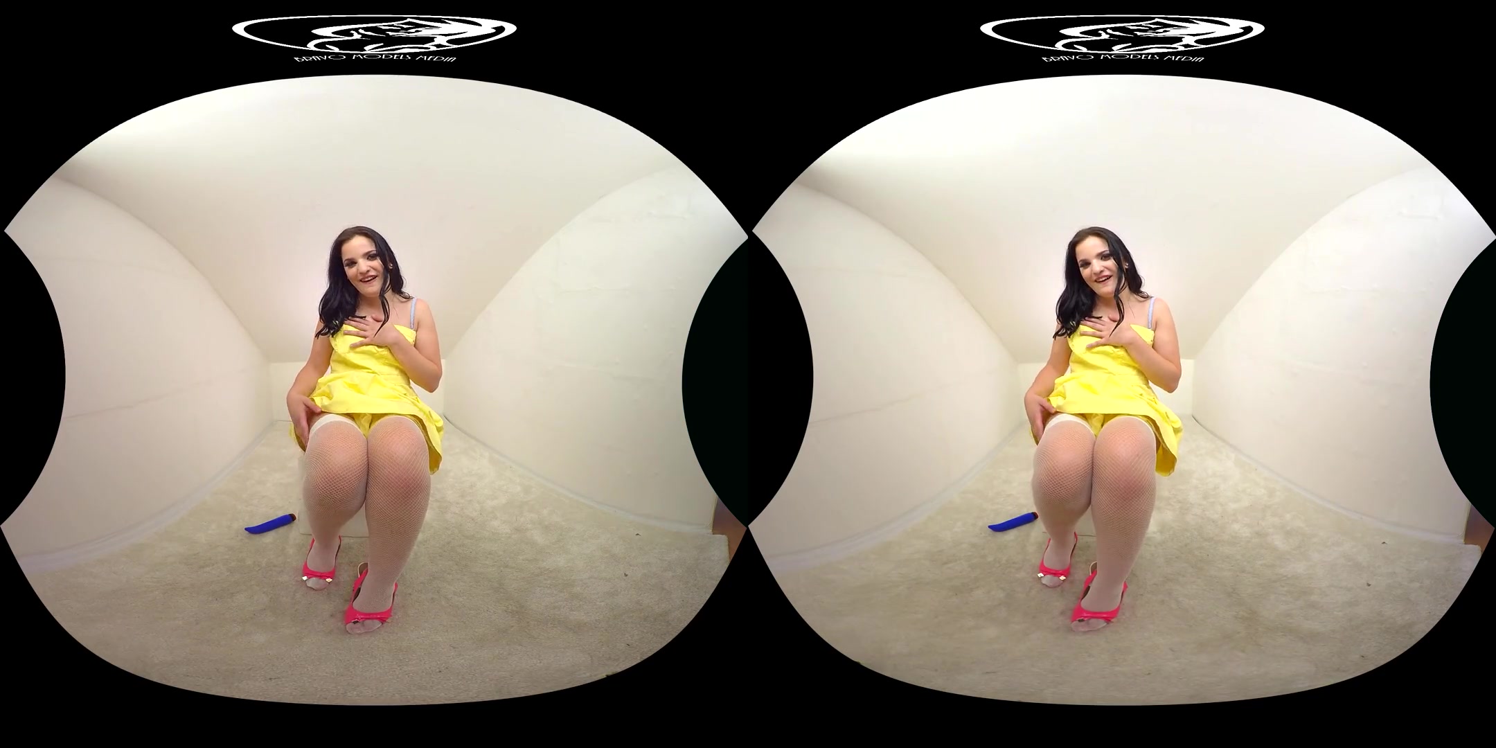 Kizzy Sixx in 323 - Kizzy Wixx - BravoModelsMedia