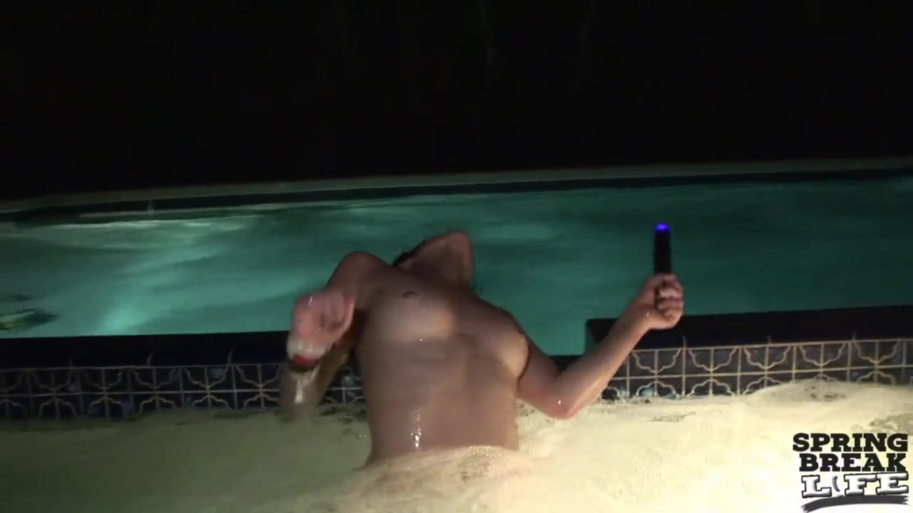 After Club Hot Tub Masturbation - SpringbreakLife