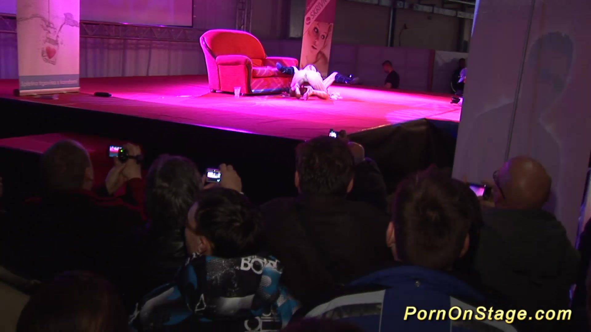 lesbian teen 18+ sex on public stage