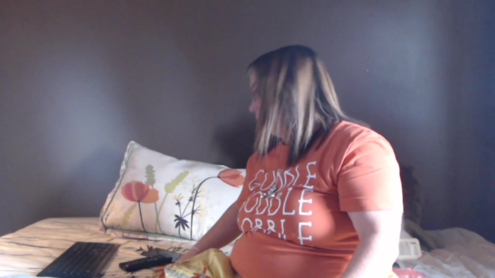 Sexy Bbw Ponytail Cam Girl - Sexynebbw