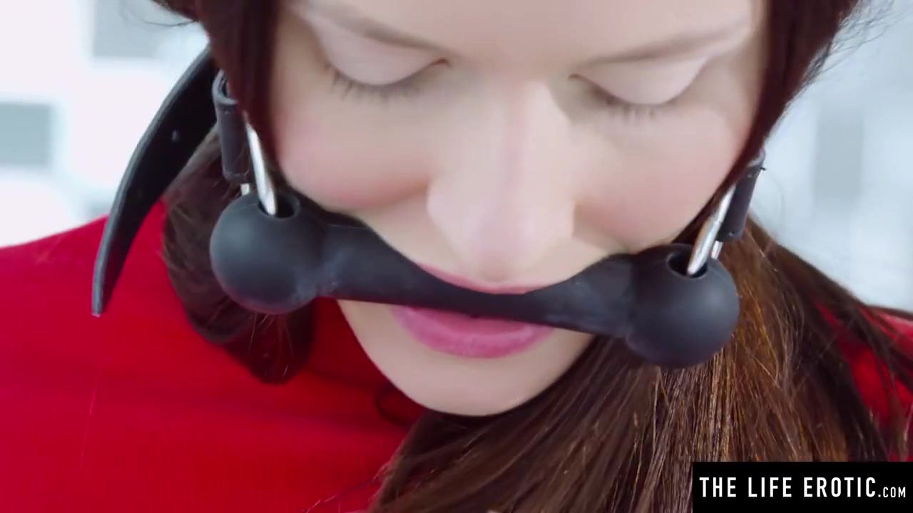 Watch This Kinky Girl Gag And Spank Herself While Masturbating - Kate Sin
