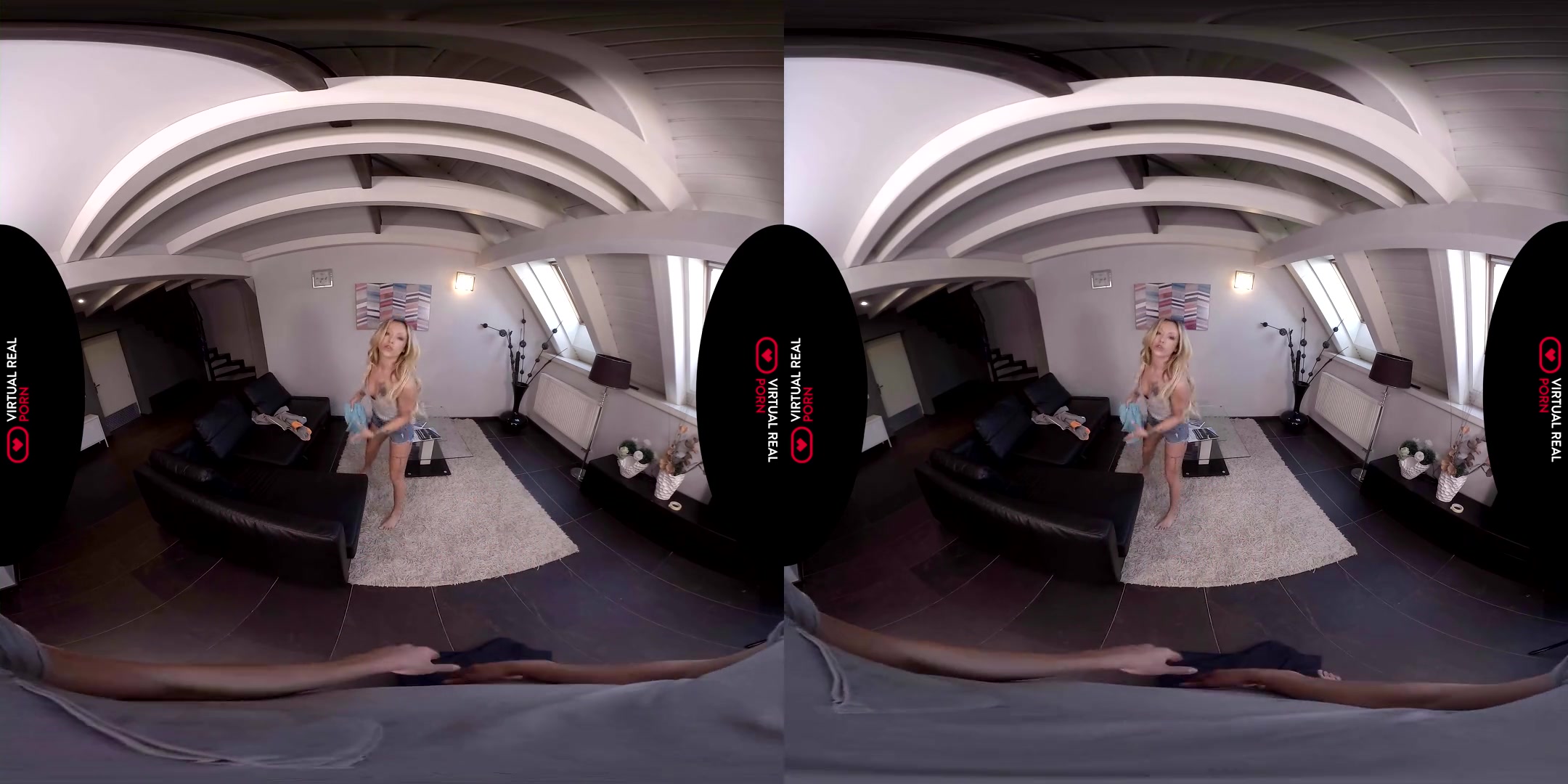 Jennifer Amilton in Crossing The Line - VirtualRealPorn
