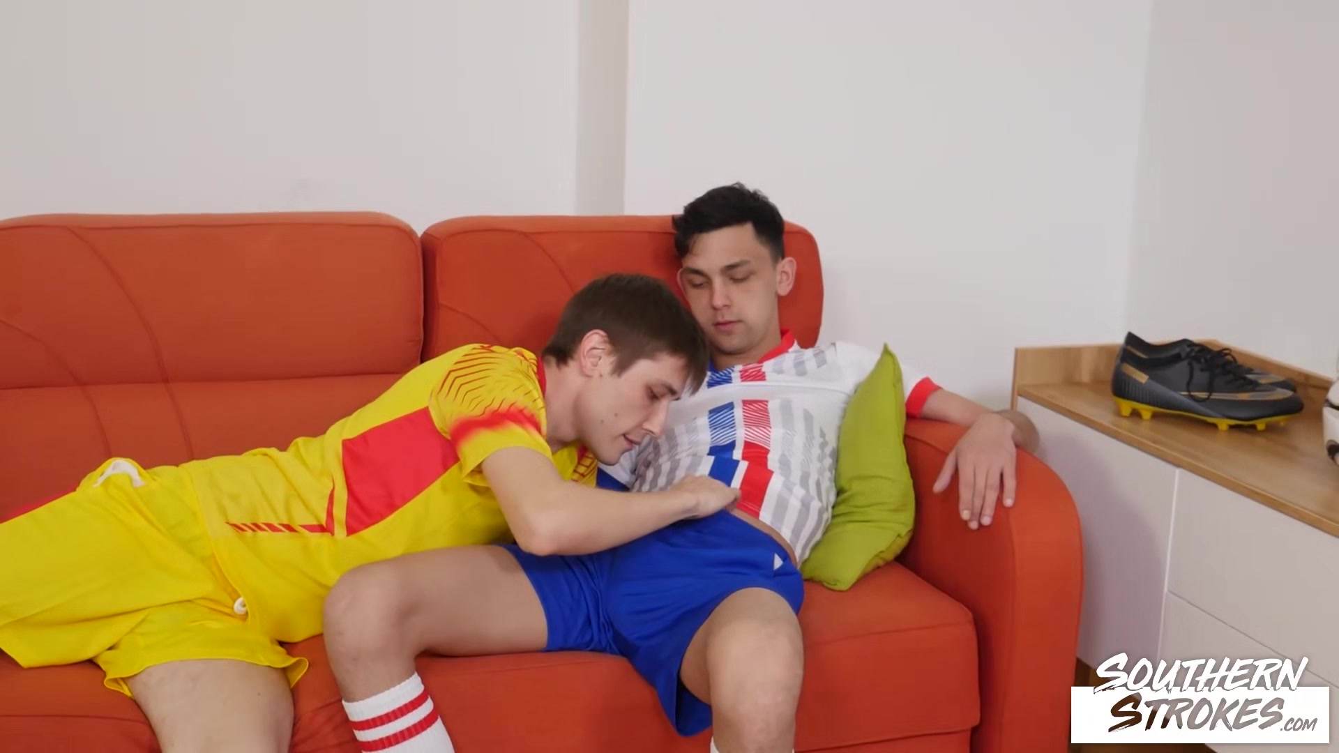 SOUTHERNSTROKES Hung Evan Novak Barebacks Carlos Costa