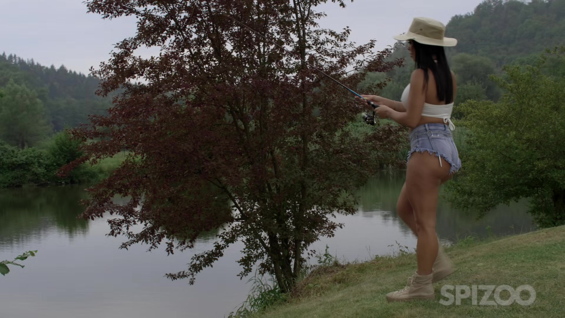 Megan Fiore Enjoys Outdoor Fucking