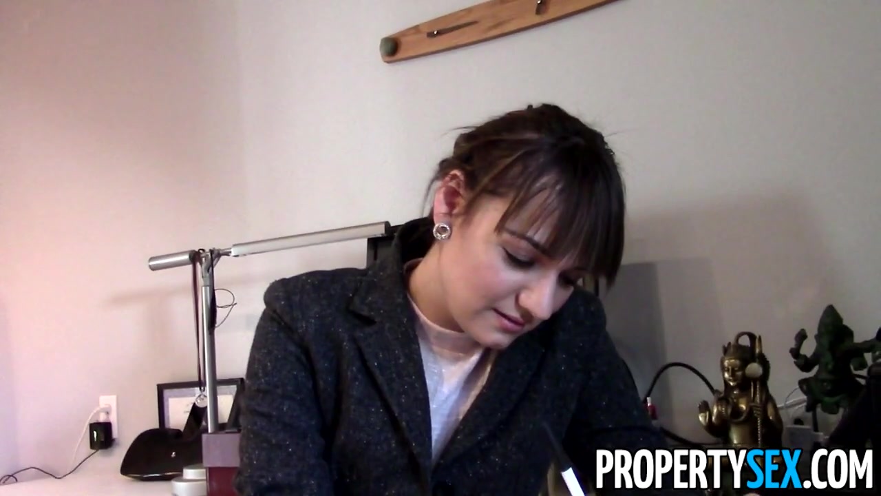 Property Sex - Real Estate Agent Make Sex Video With Client