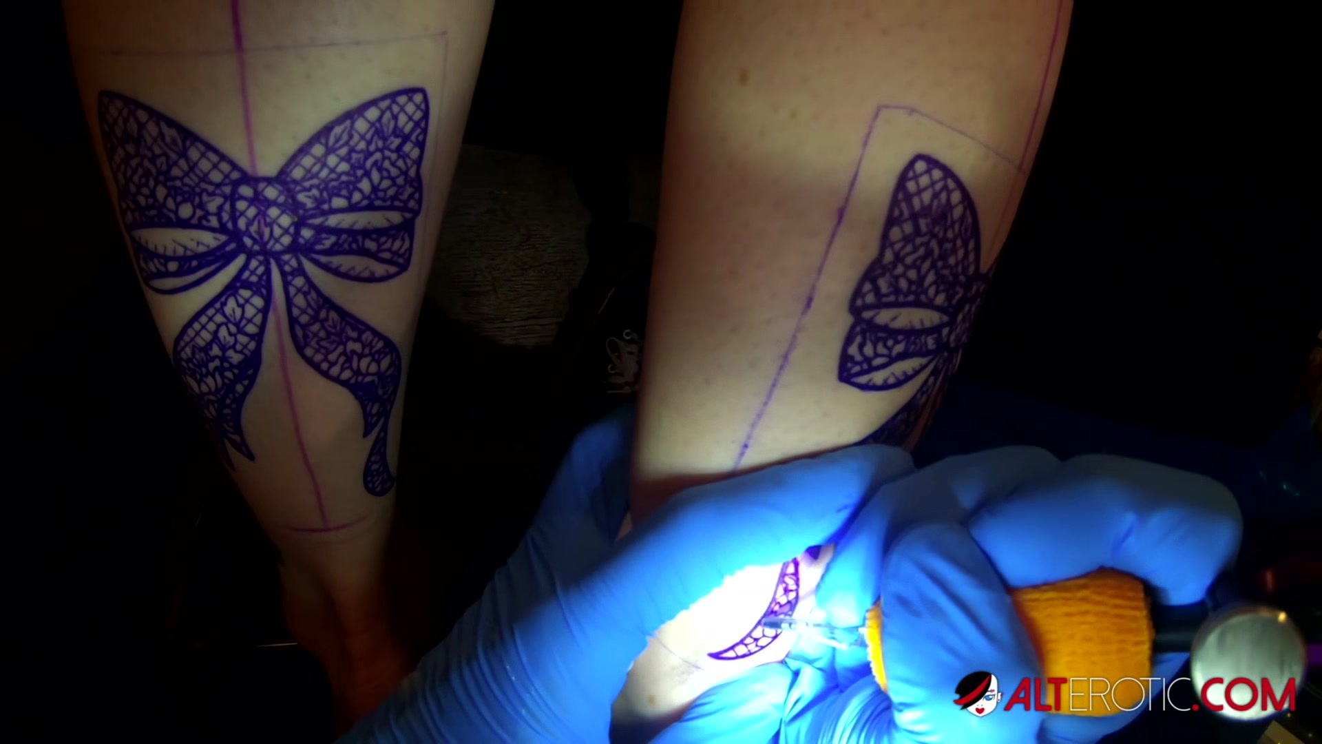 Katie Monroe gets tattooed and double dicked down