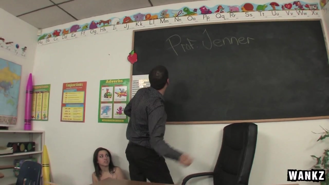 Courtney James & Jenner & Alex Gonz in Teaching And Discipline Cumming Right Up - SexForGrades