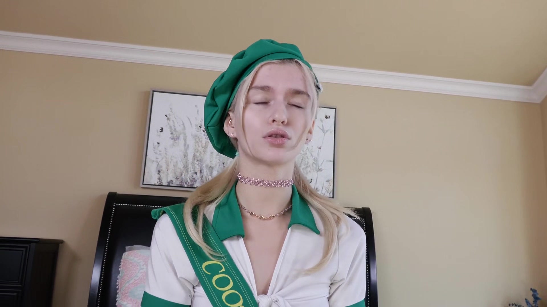 Petite Blonde Emma Rosie Rimming In Pov