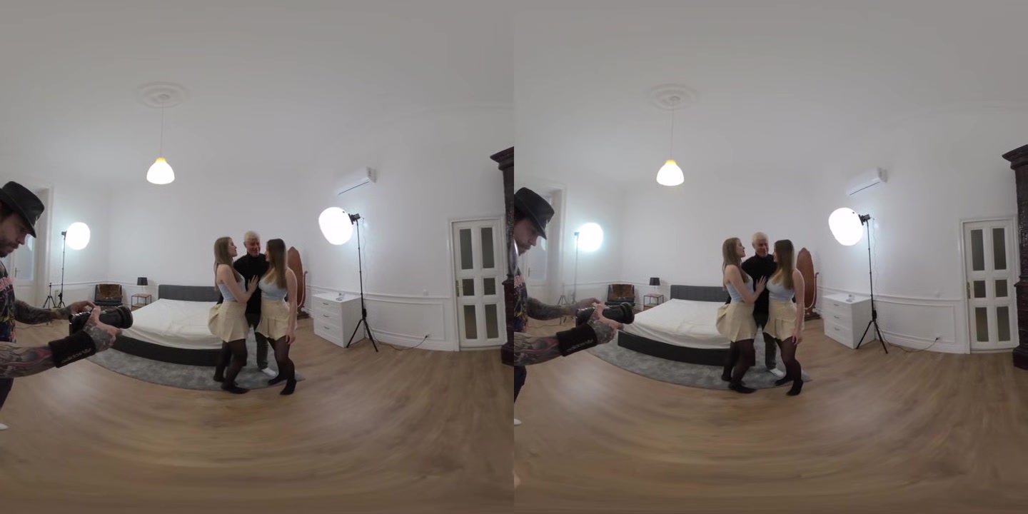 Perfect Body College Cuties First Threesome - PornoDanVR