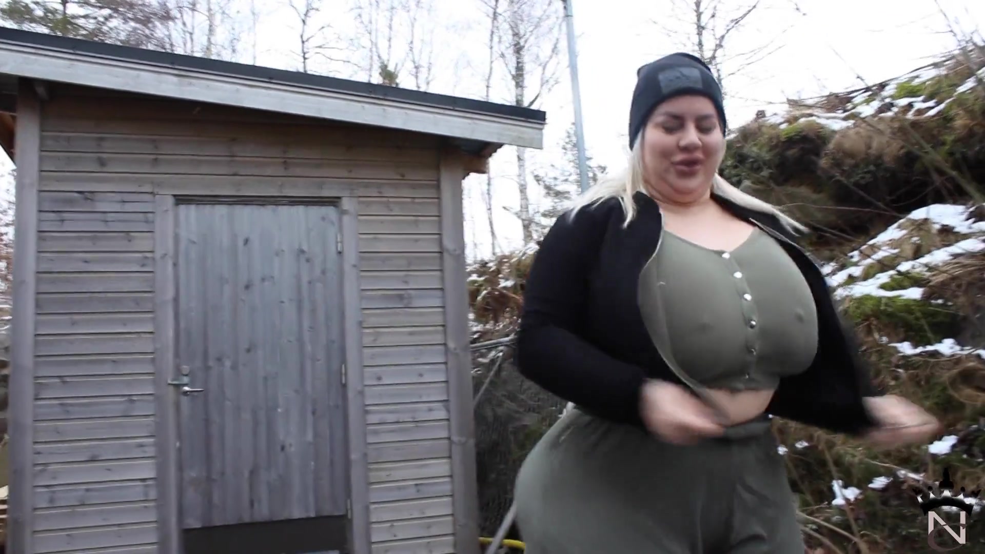 Winter Wonderland - Sex Movies Featuring Natasha Crown