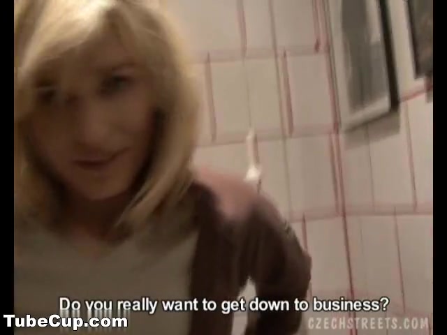 Savoury Czech Sona chick Sona strips in the public toilet
