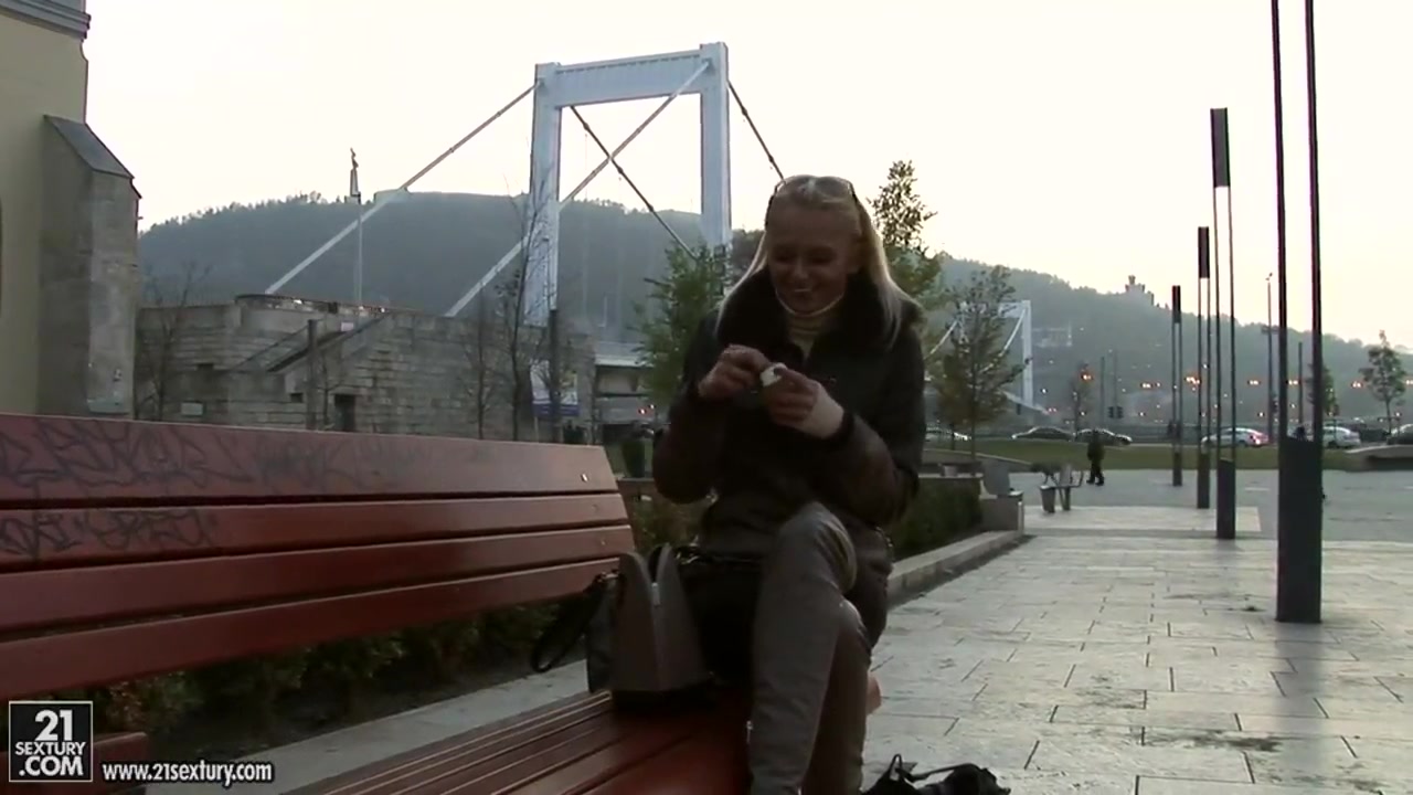 Ivana Sugar poses and demonstrates her secrets in public places
