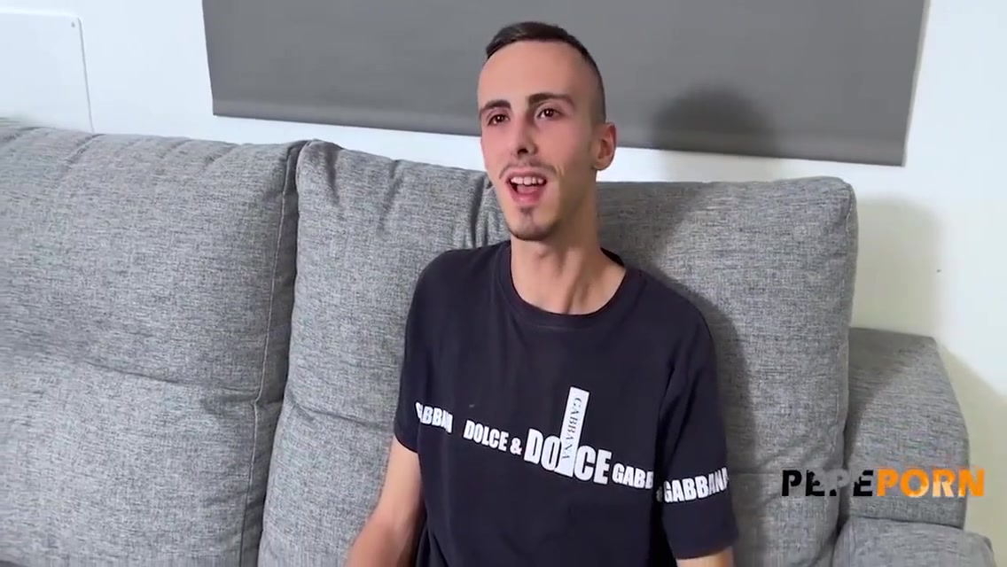 Jennifer Dominics Huge Tits Are A Treat For Us All. Specially Young Dudes! 6 Min