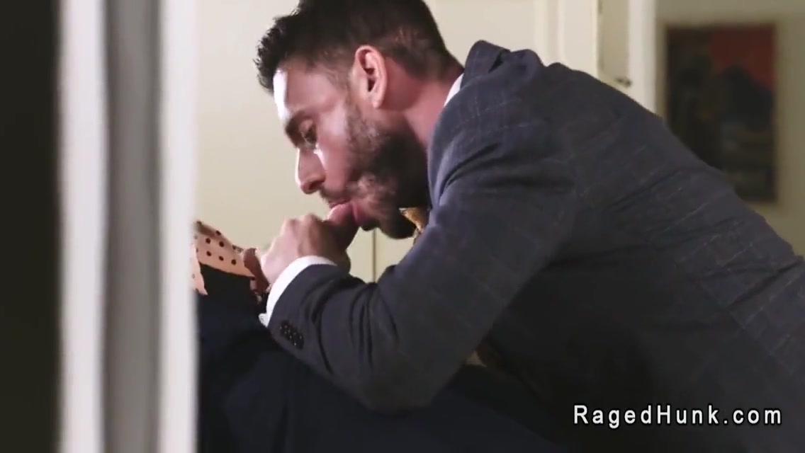 Zac Johnson In Real Estate Agent Anal Fucked In Suit By Big Dick Mogul 6 Min