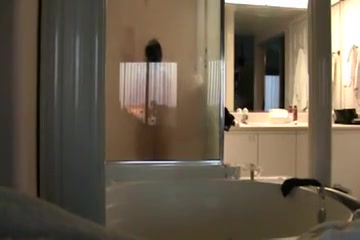 Harinders hawt shower