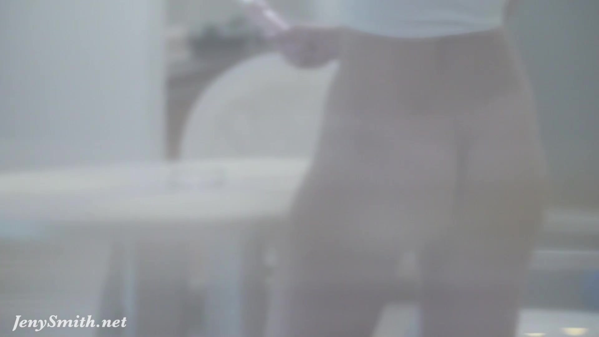 Spying on Jeny Smith thru the window while she take a nude selfies