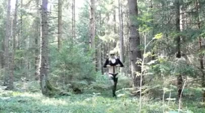 Shemale lola in the forest